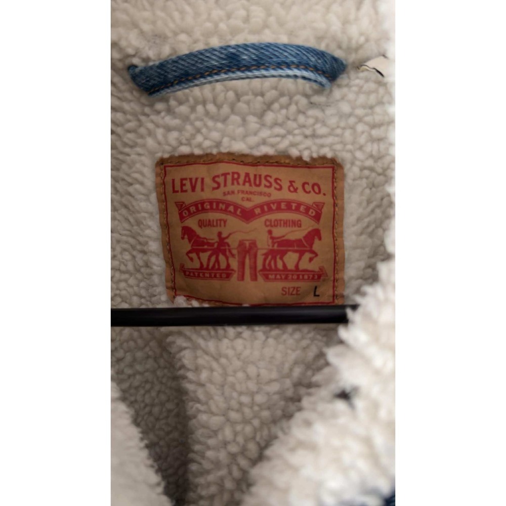 Levi's Sherpa Trucker Jacket Womens L Blue Denim NWT Insulated Fleece Lined - Picture 2 of 4